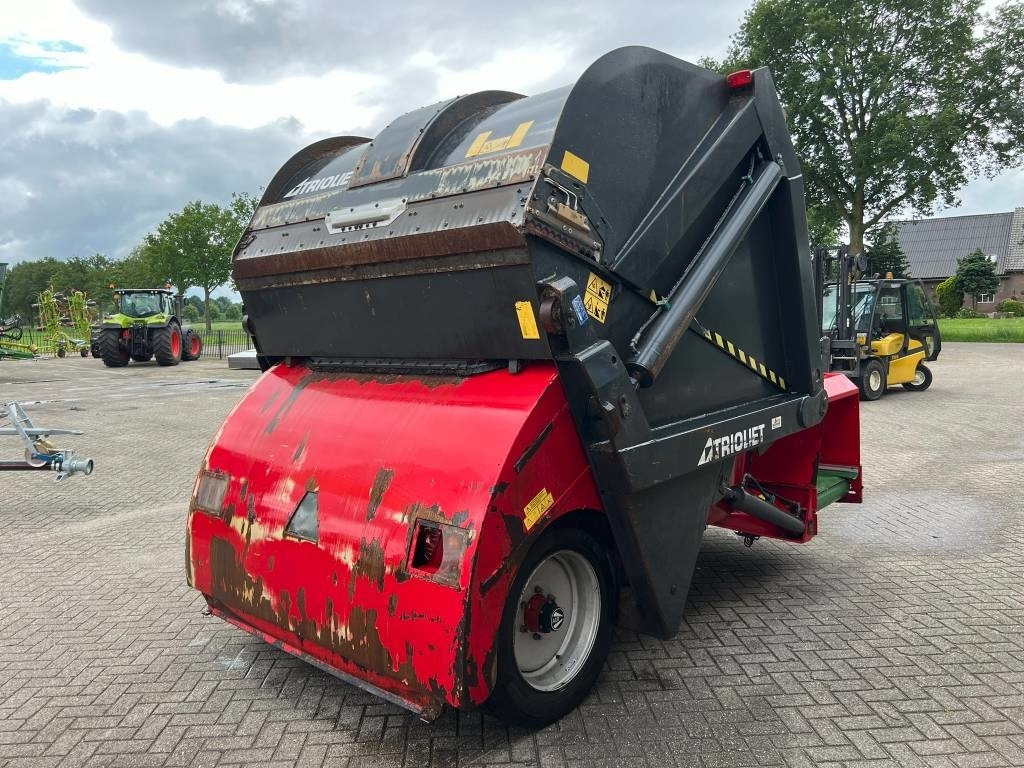 Trioliet TRIOMIX 1-1200 - Кормораздатчик: фото 5 Trioliet TRIOMIX 1-1200 - Кормораздатчик: фото 5