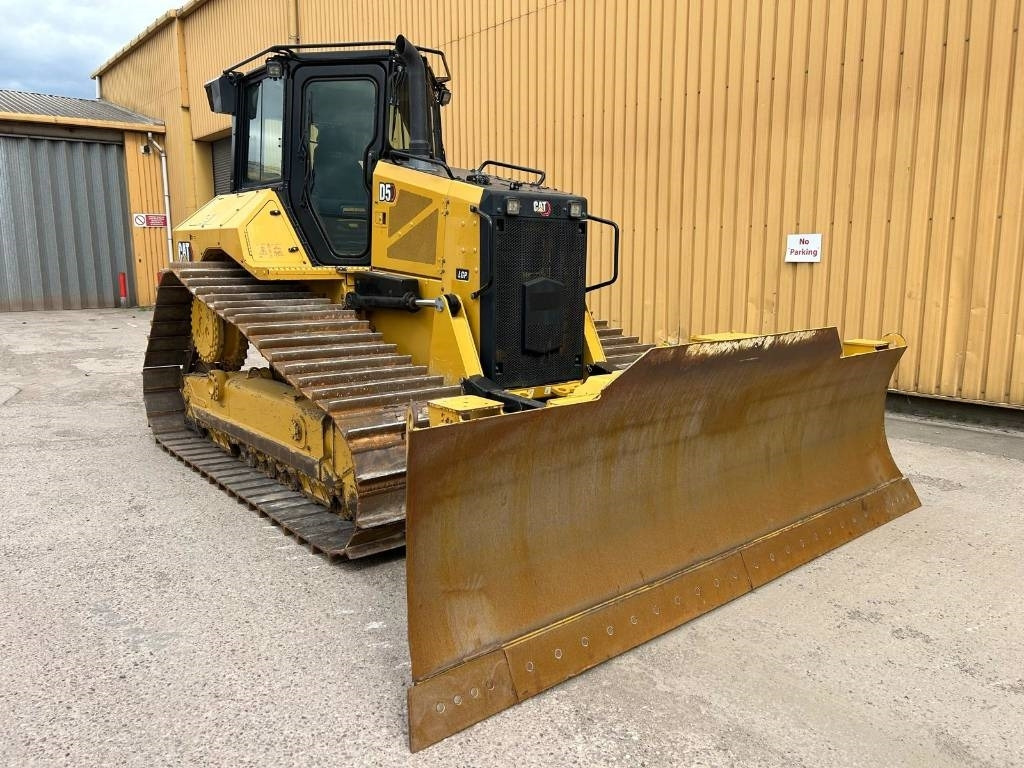 CAT D 5 LGP - Бульдозер: фото 2 CAT D 5 LGP - Бульдозер: фото 2