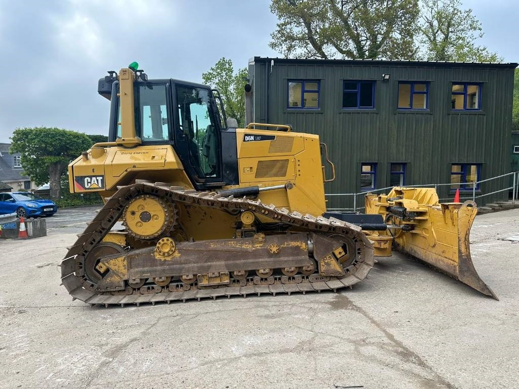 CAT D 6 N LGP - Бульдозер: фото 1 CAT D 6 N LGP - Бульдозер: фото 1
