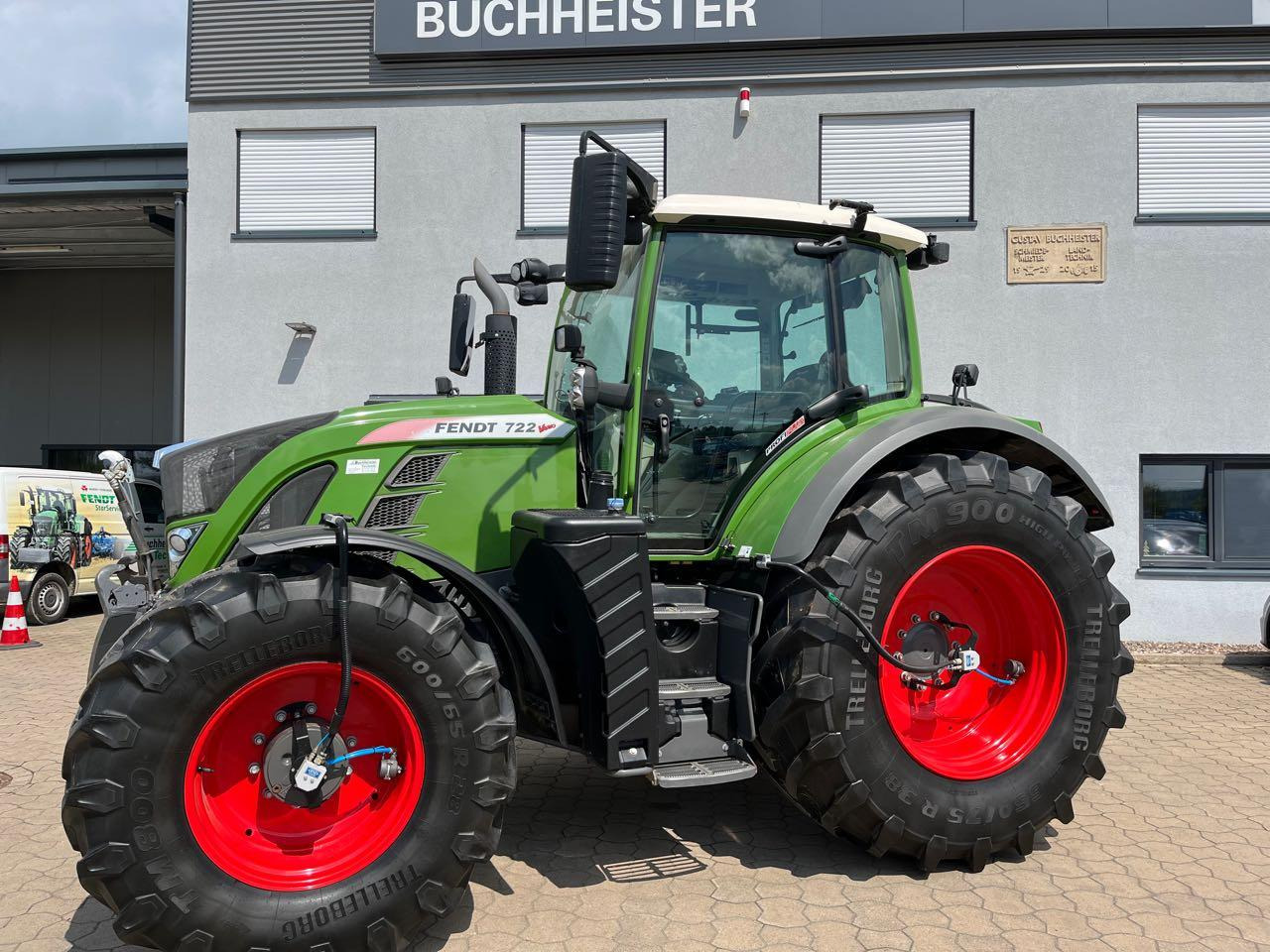 Fendt 722 Vario S4 ProfiPlus - Трактор: фото 1 Fendt 722 Vario S4 ProfiPlus - Трактор: фото 1