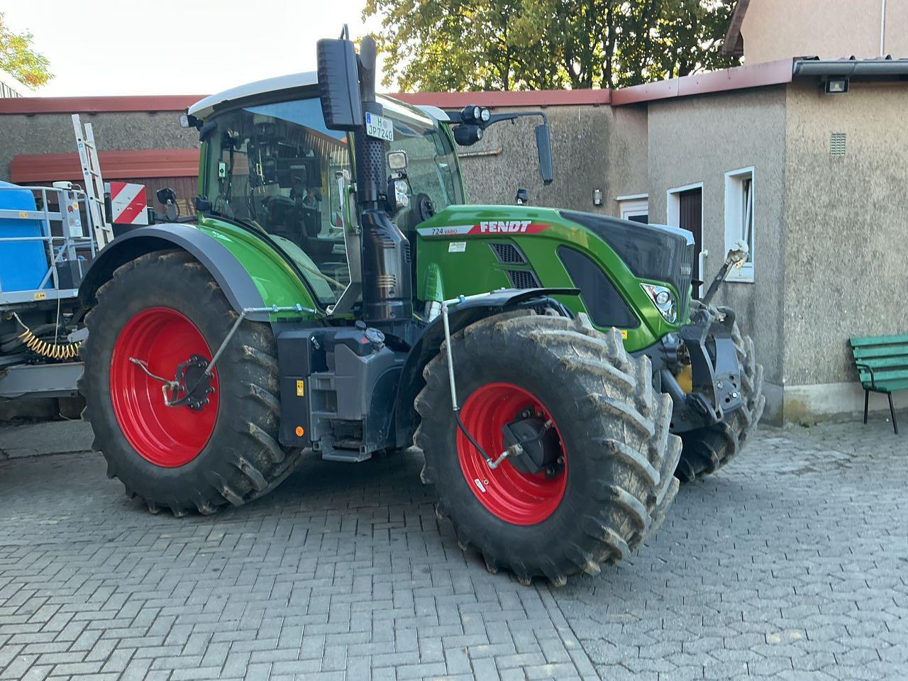 Fendt 724 Gen. 6 Profi Plus - Трактор: фото 3 Fendt 724 Gen. 6 Profi Plus - Трактор: фото 3