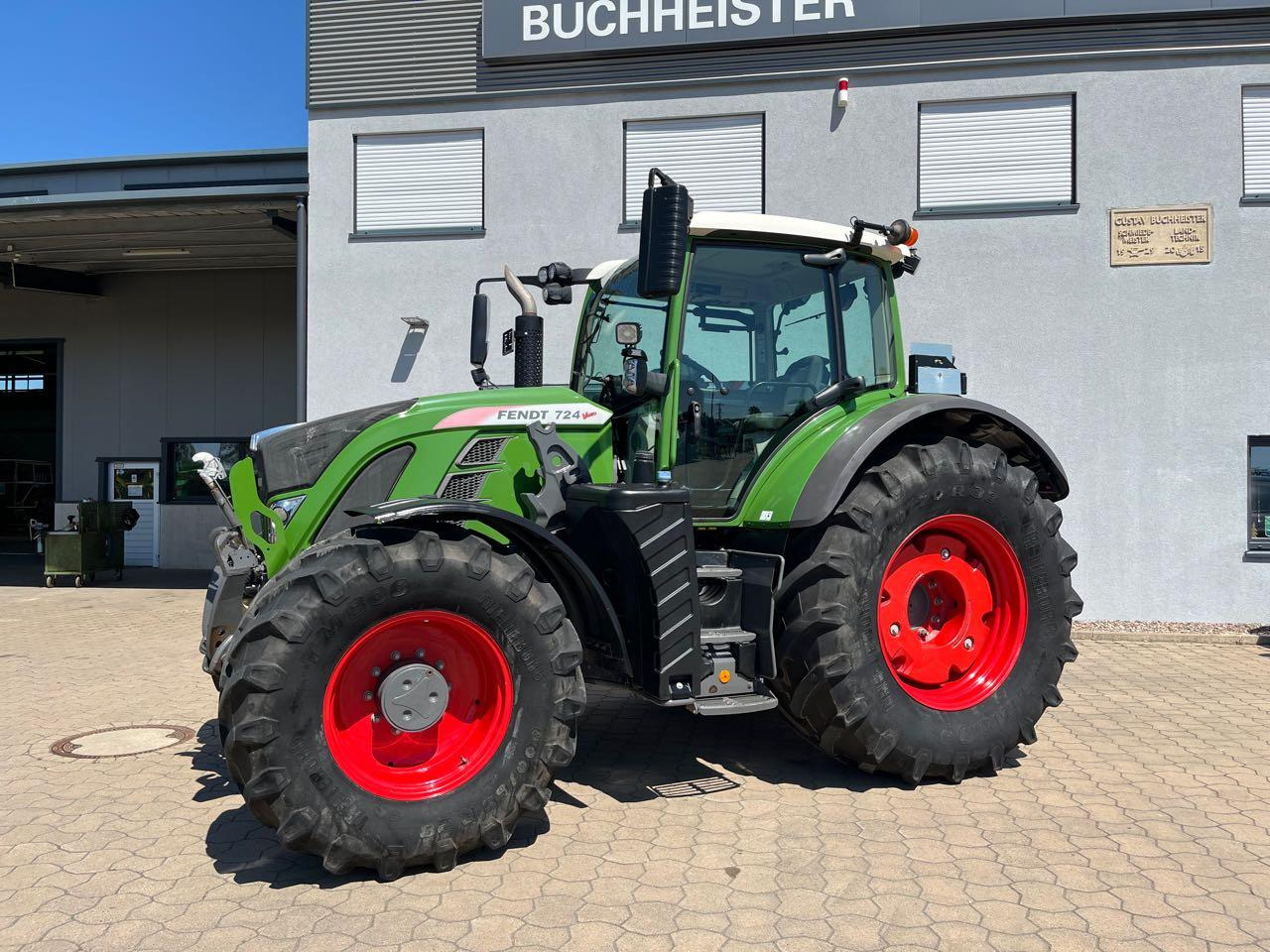 Fendt 724 Vario S4 - Трактор: фото 1 Fendt 724 Vario S4 - Трактор: фото 1