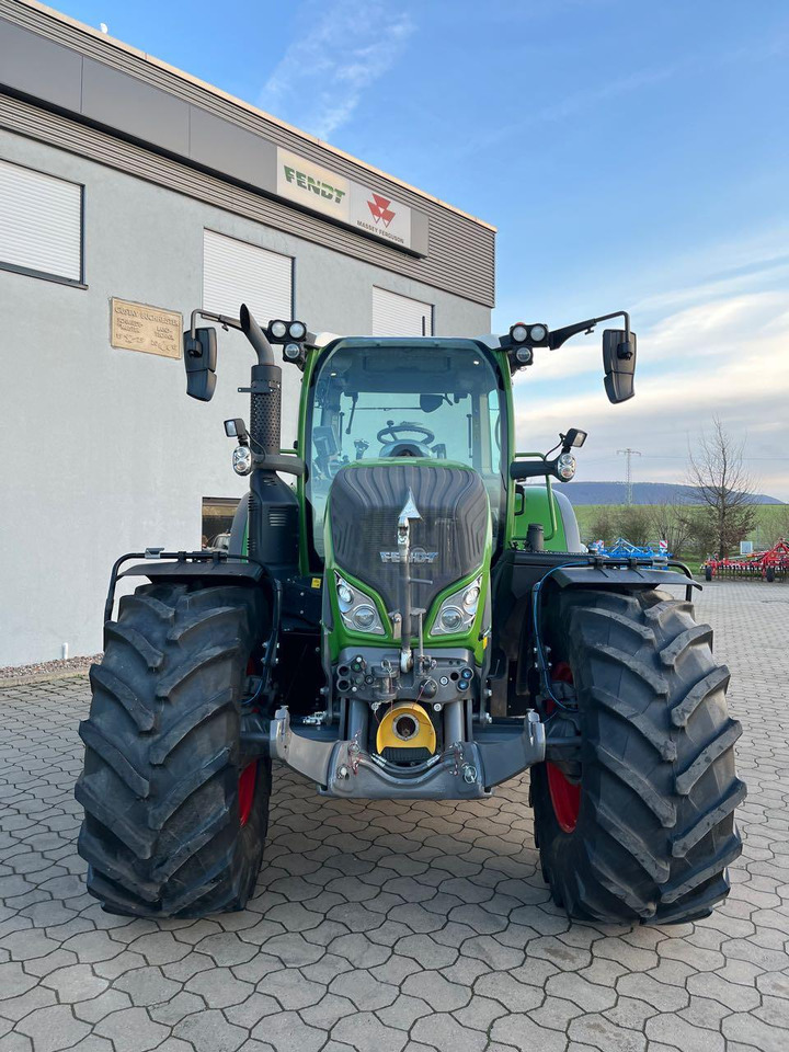 Fendt Fendt 720 Vario S4 ProfiPlus - Трактор: фото 3 Fendt Fendt 720 Vario S4 ProfiPlus - Трактор: фото 3