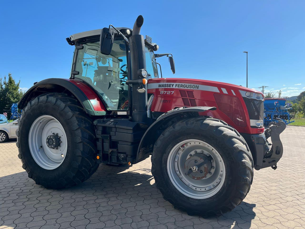 Massey Ferguson 8727 Dyna VT - Трактор: фото 2 Massey Ferguson 8727 Dyna VT - Трактор: фото 2