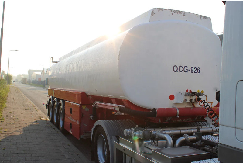 Atcomex + 3 AXEL + 32.000 ltr Fuel transport - Полуприцеп-цистерна: фото 2 Atcomex + 3 AXEL + 32.000 ltr Fuel transport - Полуприцеп-цистерна: фото 2