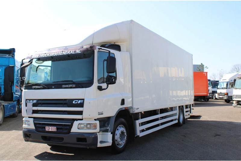 DAF CF 75.250 + LIFT - Грузовик с закрытым кузовом: фото 2 DAF CF 75.250 + LIFT - Грузовик с закрытым кузовом: фото 2