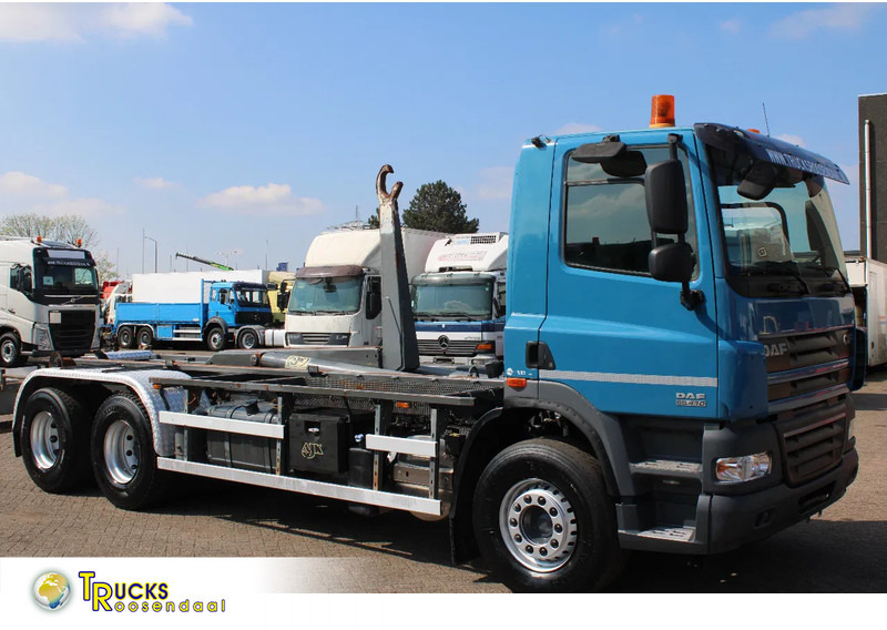 DAF CF 85.410 + euro 5 + 6x2 - Крюковой мультилифт: фото 1 DAF CF 85.410 + euro 5 + 6x2 - Крюковой мультилифт: фото 1
