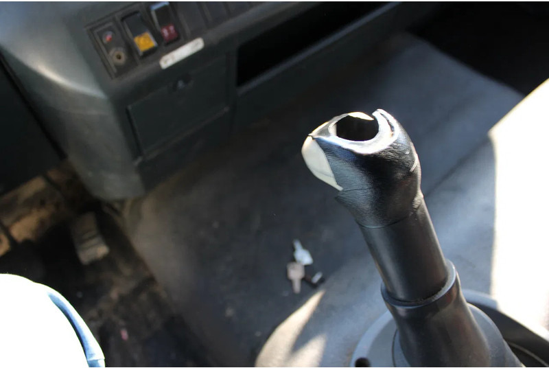 Грузовик MAN TGL 17.240 + 3PERSON + MANUAL: фото 11