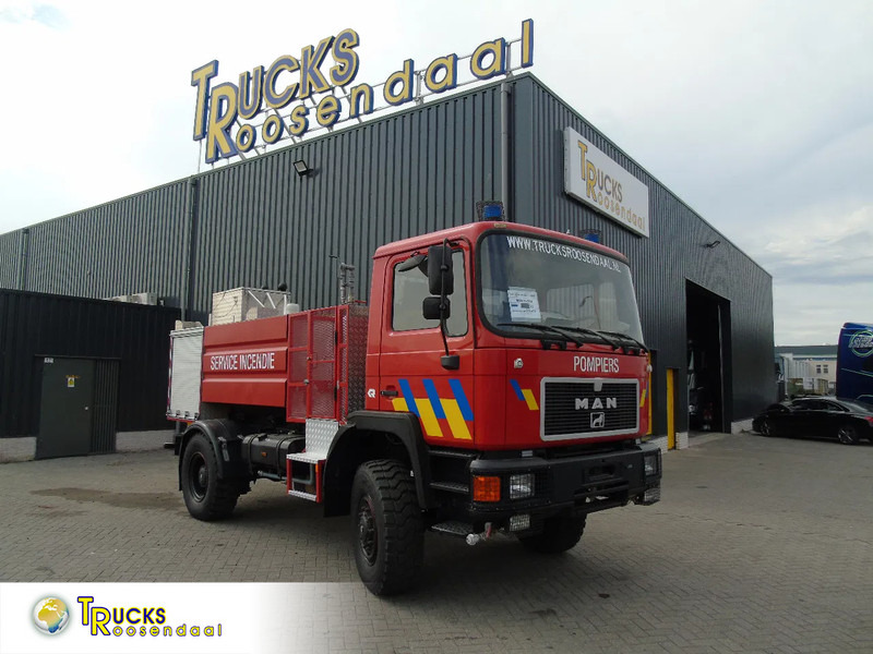 MAN F16 .240 + 4x4 + PUMPS COMPLETE + MANUAL + SPRING + 24.416KM - Пожарная машина: фото 1 MAN F16 .240 + 4x4 + PUMPS COMPLETE + MANUAL + SPRING + 24.416KM - Пожарная машина: фото 1