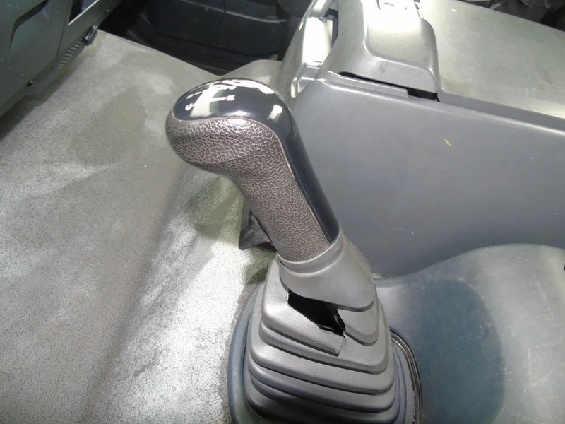 Автоманипулятор MAN TGM 18.250 + PALFINGER 11.001K + TIPPER + EURO 5: фото 9 Автоманипулятор MAN TGM 18.250 + PALFINGER 11.001K + TIPPER + EURO 5: фото 9