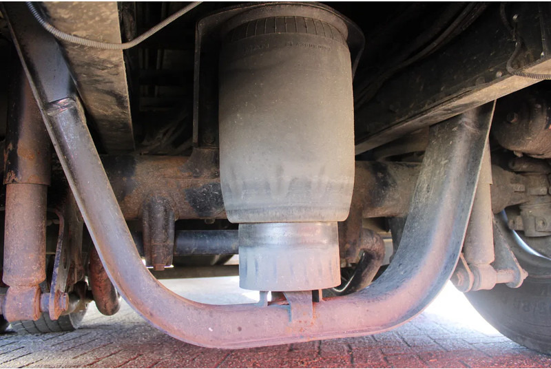 Автоманипулятор MAN TGS 26.440 + HMF 22T/M + remote + 6x2 steering + EURO 5: фото 10 Автоманипулятор MAN TGS 26.440 + HMF 22T/M + remote + 6x2 steering + EURO 5: фото 10