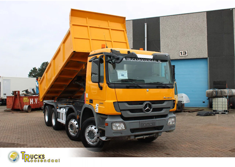 Mercedes-Benz Actros 3241 8x4 + SPRING SPRING BLATT + EURO 5 - Самосвал: фото 1 Mercedes-Benz Actros 3241 8x4 + SPRING SPRING BLATT + EURO 5 - Самосвал: фото 1