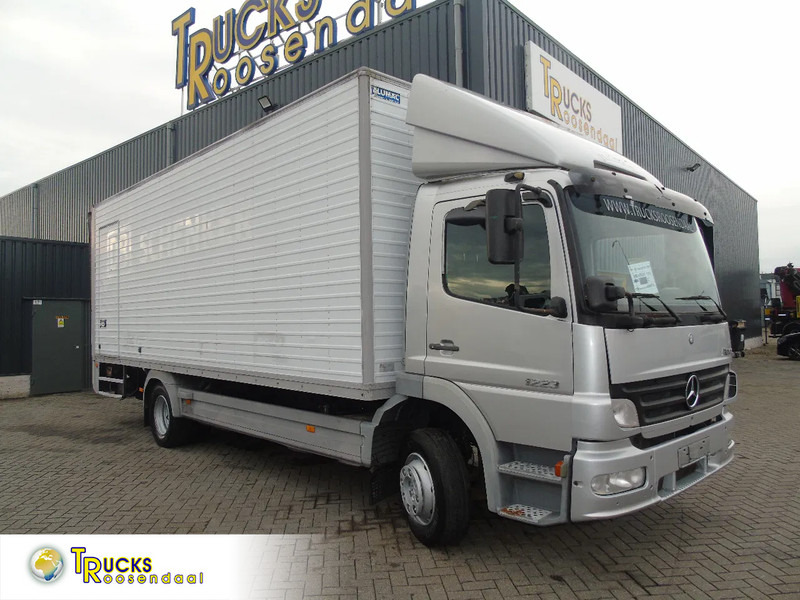 Mercedes-Benz Atego 1223 + LIFT - Грузовик с закрытым кузовом: фото 1 Mercedes-Benz Atego 1223 + LIFT - Грузовик с закрытым кузовом: фото 1