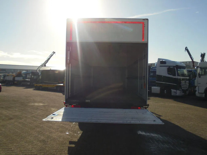 Грузовик с закрытым кузовом Renault Premium 270DXI + EURO 5 + ENGINE BRAKE: фото 15 Грузовик с закрытым кузовом Renault Premium 270DXI + EURO 5 + ENGINE BRAKE: фото 15