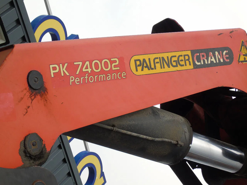 Scania G480 8x4 + palfinger crane PK74002 6x extension + JIB 4x extension - Автоманипулятор: фото 5 Scania G480 8x4 + palfinger crane PK74002 6x extension + JIB 4x extension - Автоманипулятор: фото 5