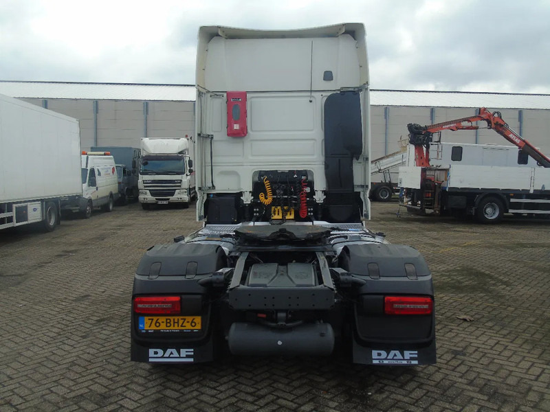 Тягач DAF XF 460 + EURO 6 + SSC: фото 6 Тягач DAF XF 460 + EURO 6 + SSC: фото 6