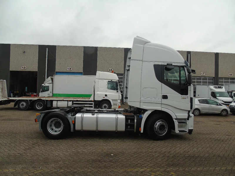 Iveco Stralis 420 + euro 6 - Тягач: фото 3 Iveco Stralis 420 + euro 6 - Тягач: фото 3
