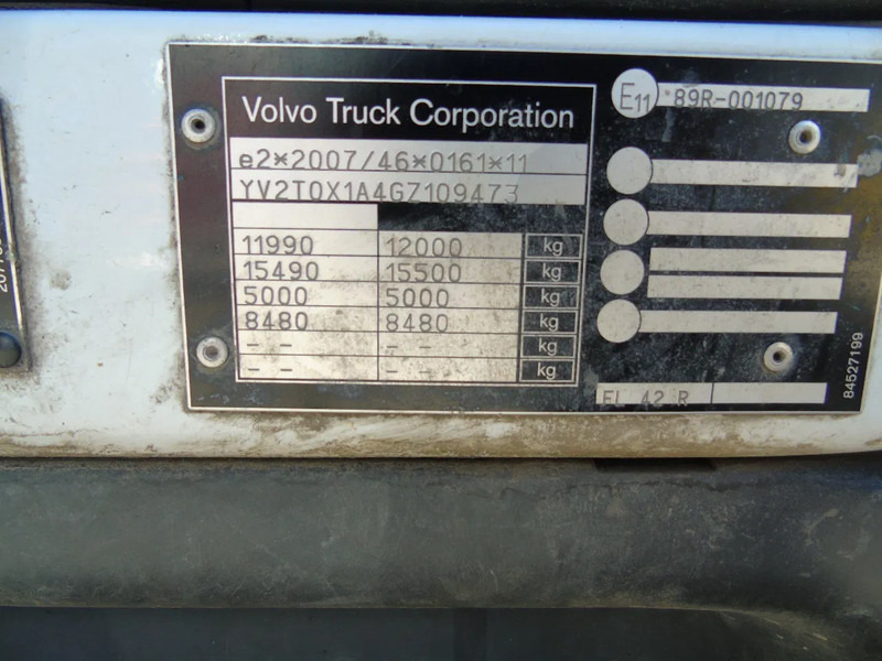 Грузовик с закрытым кузовом Volvo FL 250 + euro 6 + lift + 12T: фото 20