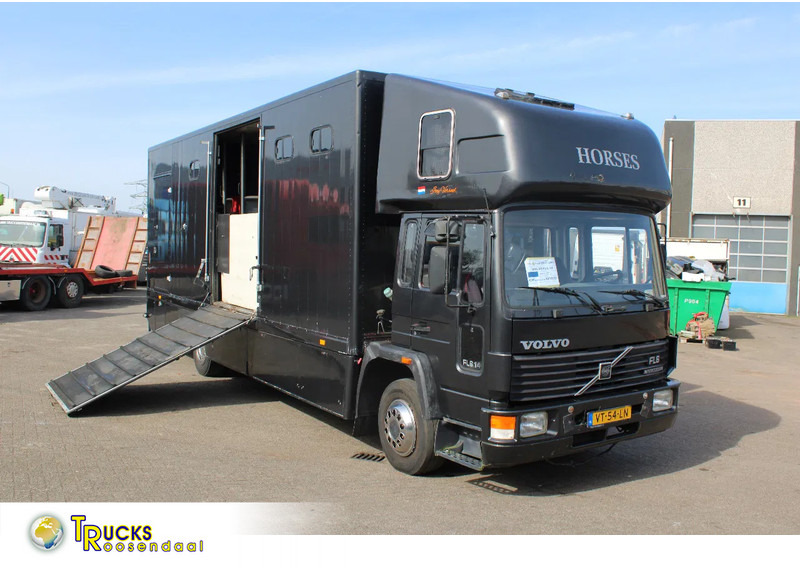 Volvo FL 614 + MANUAL + EURO 0 - Коневоз: фото 1 Volvo FL 614 + MANUAL + EURO 0 - Коневоз: фото 1