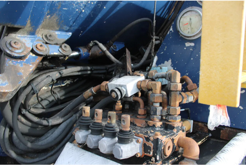 Ассенизатор Volvo FM 12.340 + ADR + stokota 14.000L + manual: фото 13 Ассенизатор Volvo FM 12.340 + ADR + stokota 14.000L + manual: фото 13