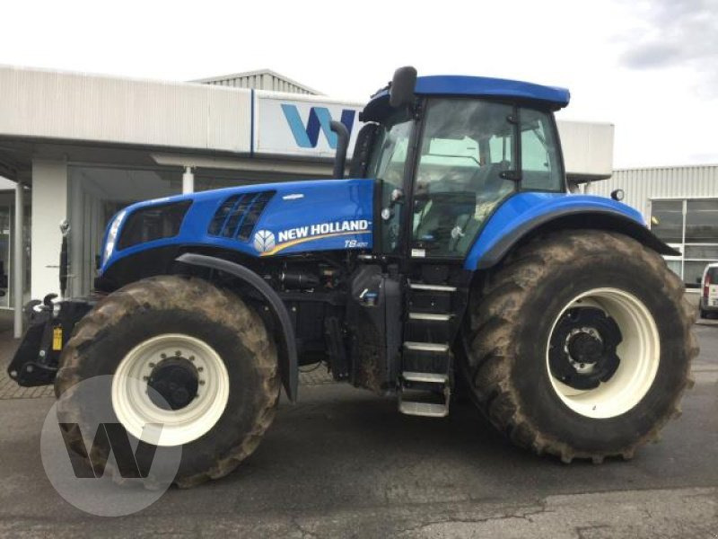 New Holland T 8.420 - Трактор: фото 2 New Holland T 8.420 - Трактор: фото 2