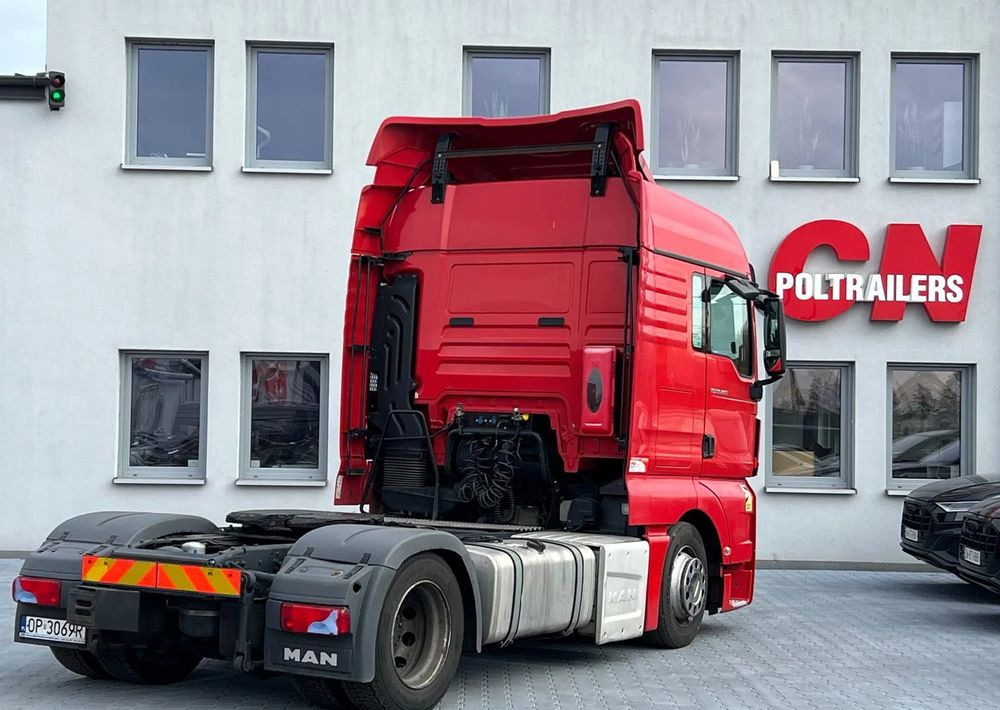 MAN TGX 18.420 XLX  LOW DECK - Тягач: фото 4 MAN TGX 18.420 XLX  LOW DECK - Тягач: фото 4