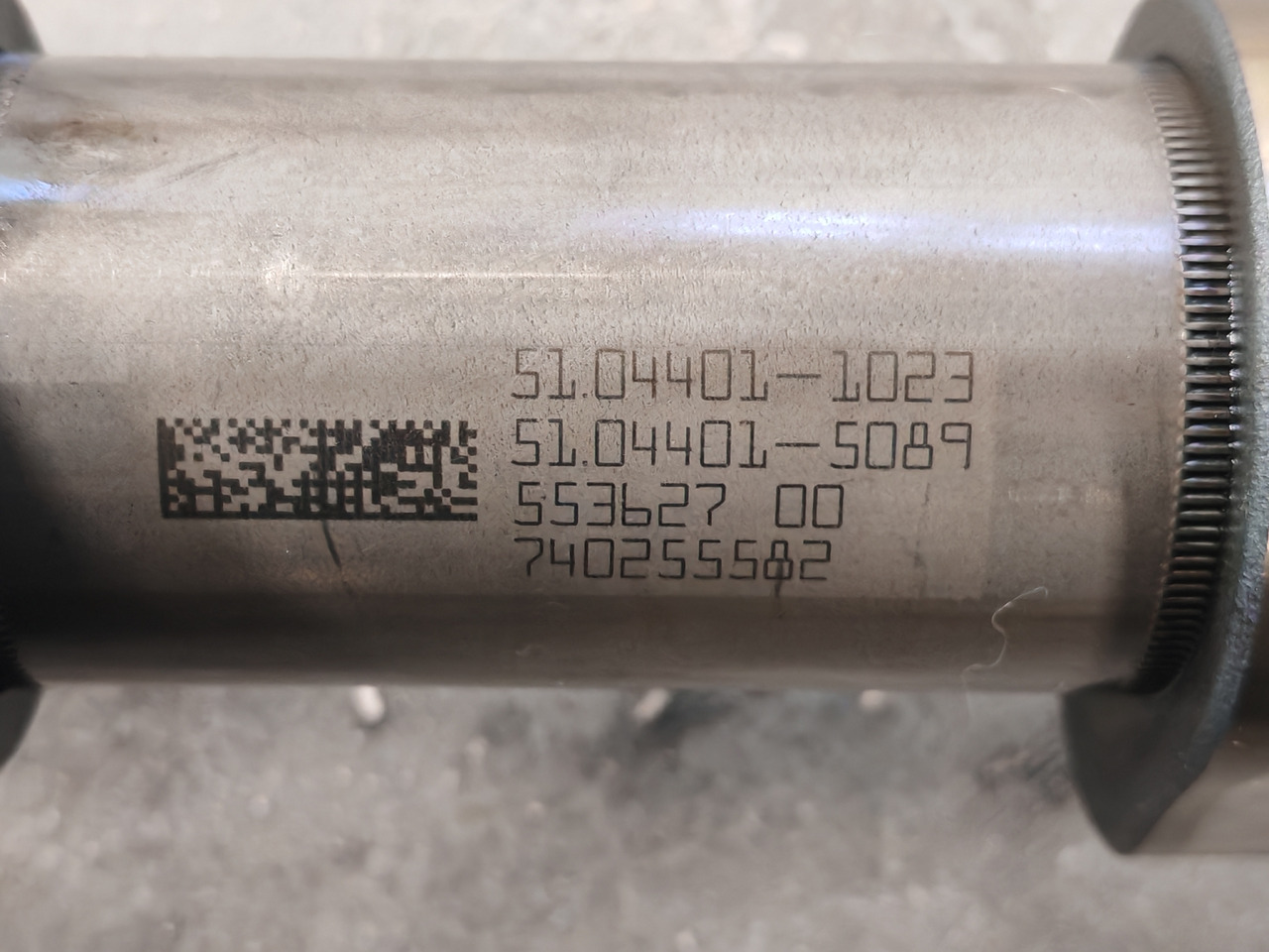 MAN TGS TGX EURO 6 / D2676LF / CAMSHAFT / 51044011023 - Распределительный вал: фото 3 MAN TGS TGX EURO 6 / D2676LF / CAMSHAFT / 51044011023 - Распределительный вал: фото 3