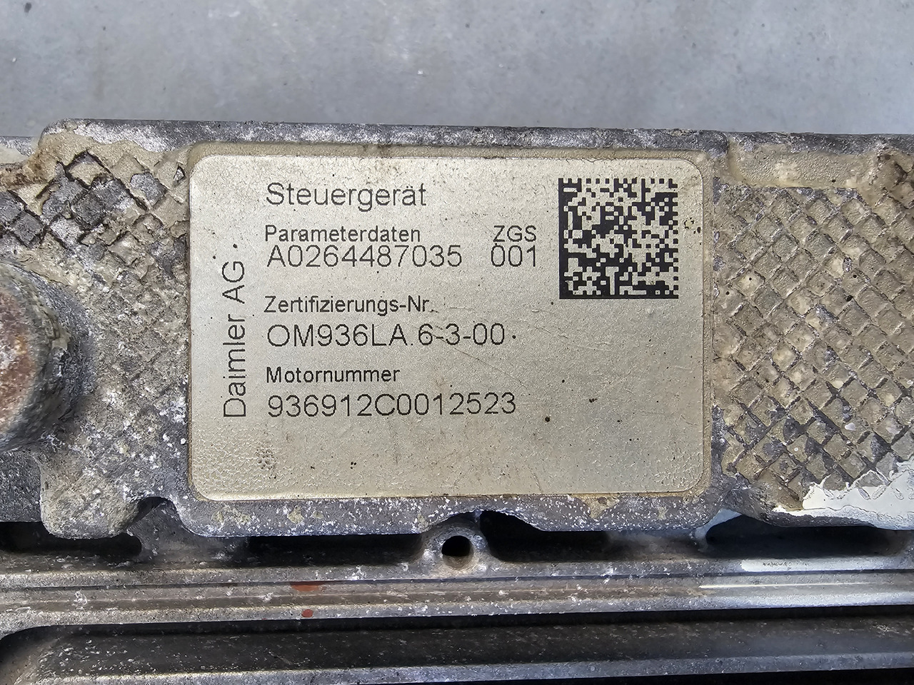 MERCEDES-BENZ ATEGO EURO 6 / OM936 / ENGINE ECU / A0014465235 - Блок управления: фото 5 MERCEDES-BENZ ATEGO EURO 6 / OM936 / ENGINE ECU / A0014465235 - Блок управления: фото 5