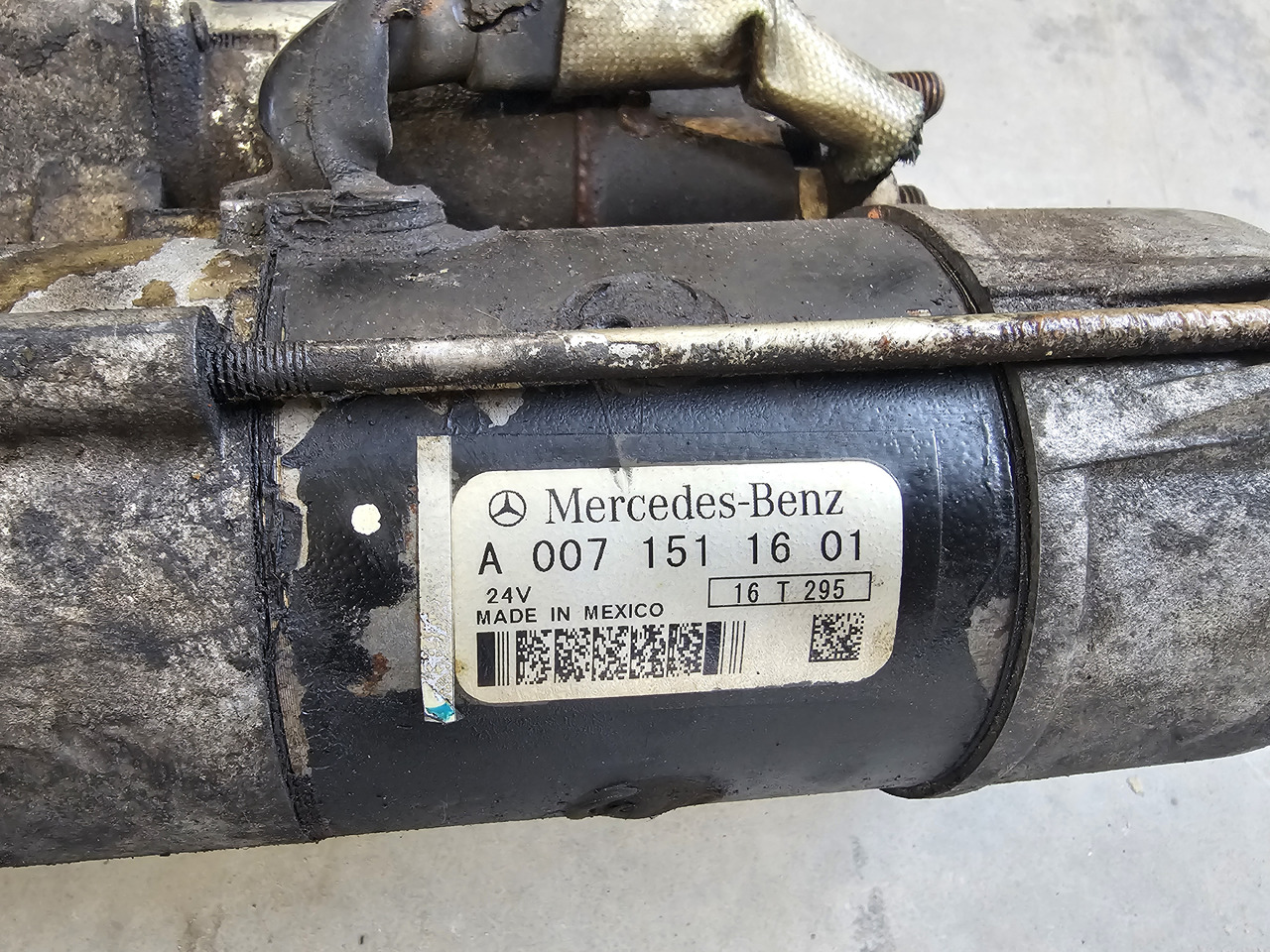 MERCEDES-BENZ ATEGO MP4 EURO 6 / ENGINE STARTER / OM936 / A0071511601 - Стартер: фото 3 MERCEDES-BENZ ATEGO MP4 EURO 6 / ENGINE STARTER / OM936 / A0071511601 - Стартер: фото 3