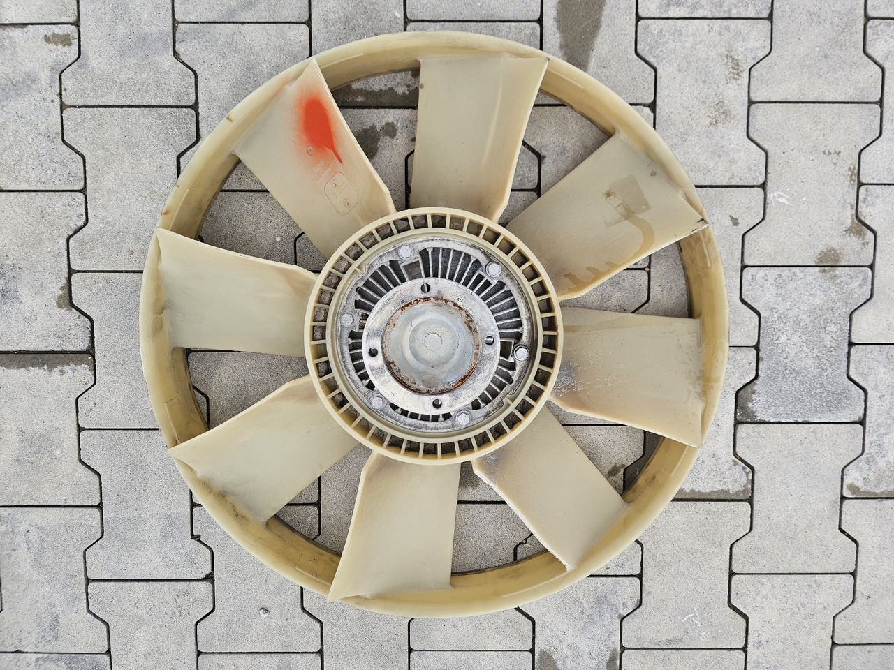 RENAULT PREMIUM MIDLUM DXI / VISCO FAN - Вентилятор: фото 3 RENAULT PREMIUM MIDLUM DXI / VISCO FAN - Вентилятор: фото 3