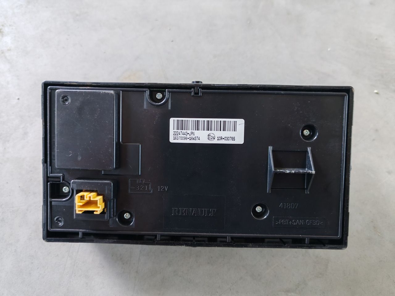 RENAULT RANGE T / AC CONTROL PANEL / 22247443 - Часть системы кондиционирования: фото 2 RENAULT RANGE T / AC CONTROL PANEL / 22247443 - Часть системы кондиционирования: фото 2