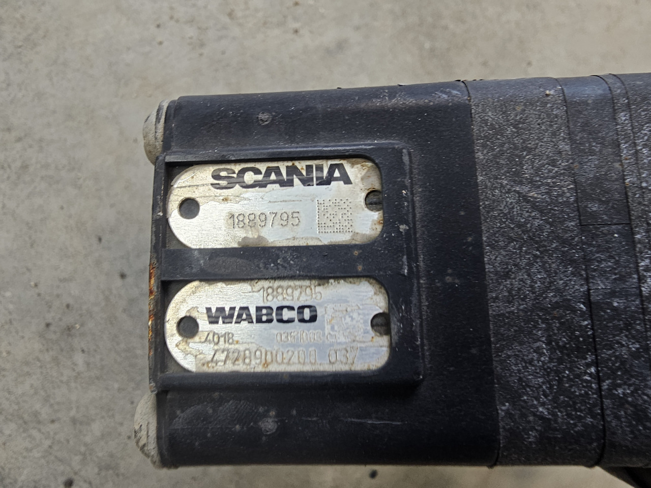 SCANIA S, R, P, G / ECAS CONTROL VALVE / 1889795 - Тормозной клапан: фото 4 SCANIA S, R, P, G / ECAS CONTROL VALVE / 1889795 - Тормозной клапан: фото 4