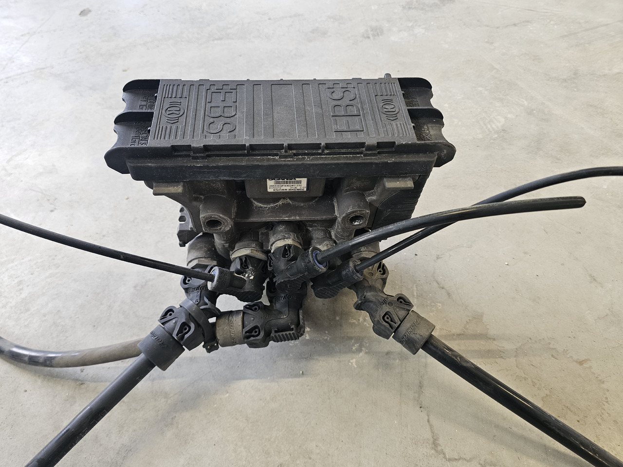 SCANIA S, R, P, G / REAR EBS VALVE / 2653385 / K050212 - Тормозной клапан: фото 3 SCANIA S, R, P, G / REAR EBS VALVE / 2653385 / K050212 - Тормозной клапан: фото 3