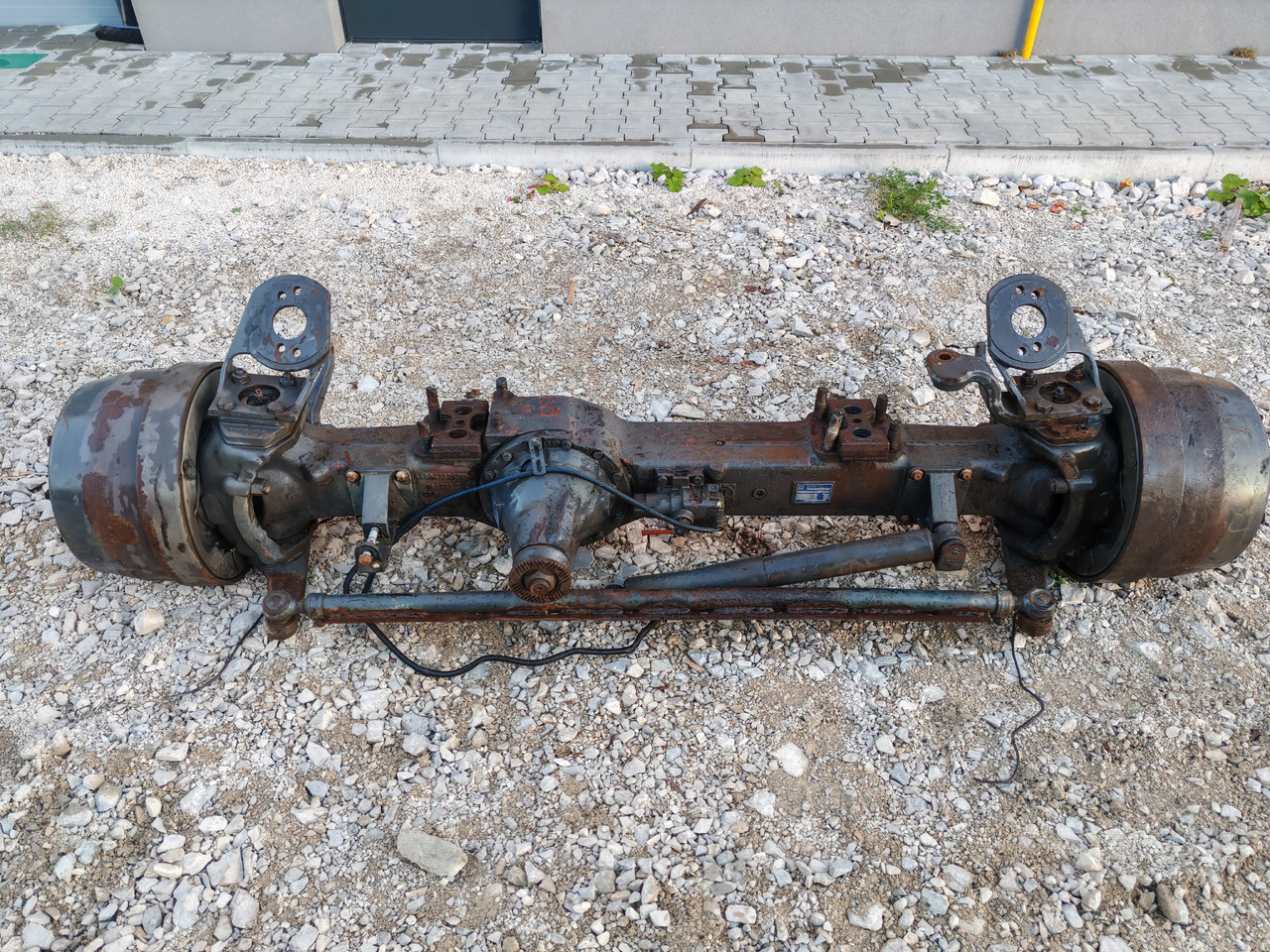 VOLVO FH FM FMX / FRONT DRIVE AXLE 4X4 6X6 / APL-9000 / RATIO: 6.89/2.07 - Передняя ось: фото 2 VOLVO FH FM FMX / FRONT DRIVE AXLE 4X4 6X6 / APL-9000 / RATIO: 6.89/2.07 - Передняя ось: фото 2