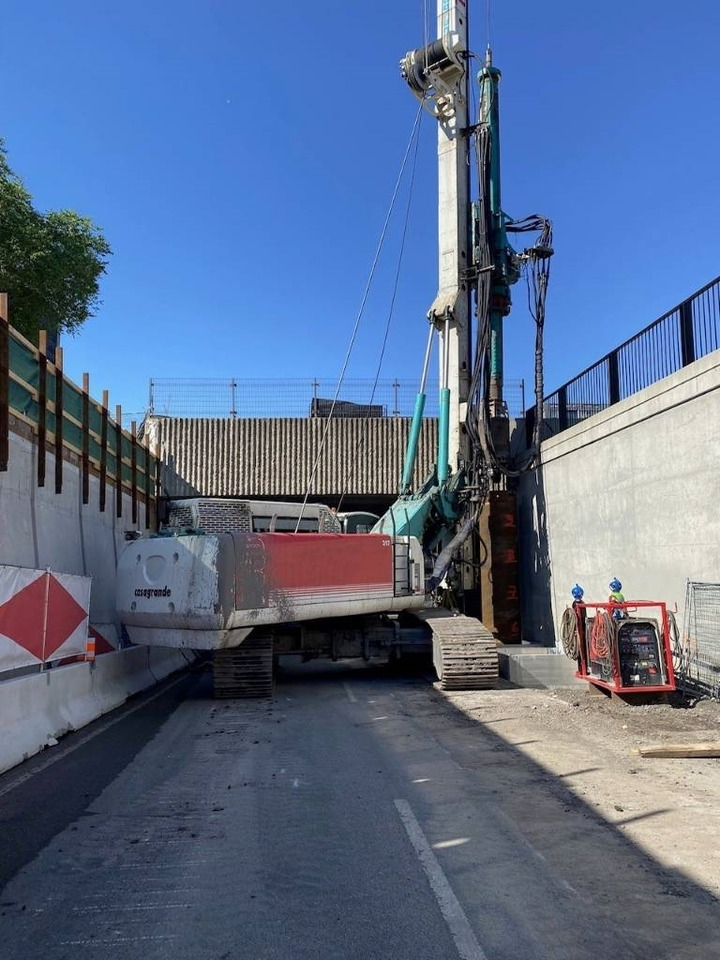 Casagrande B360XP - Сваебойная установка: фото 1 Casagrande B360XP - Сваебойная установка: фото 1