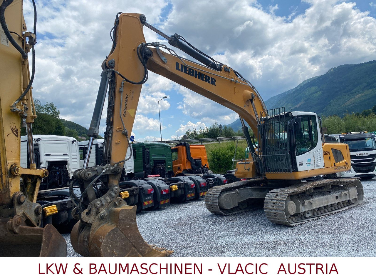 Liebherr R 924 LC - Гусеничный экскаватор: фото 1 Liebherr R 924 LC - Гусеничный экскаватор: фото 1