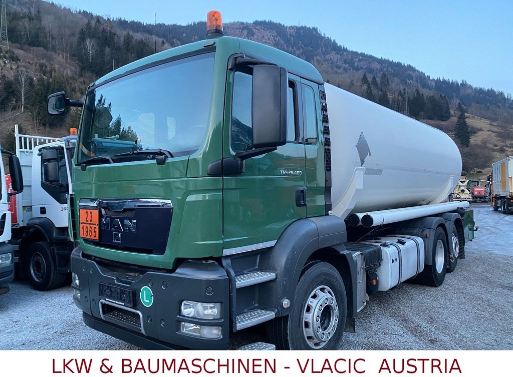 MAN TGS 26.400 Gastankwagen mit Pumpe und Wage22000L - Грузовик-цистерна: фото 1 MAN TGS 26.400 Gastankwagen mit Pumpe und Wage22000L - Грузовик-цистерна: фото 1