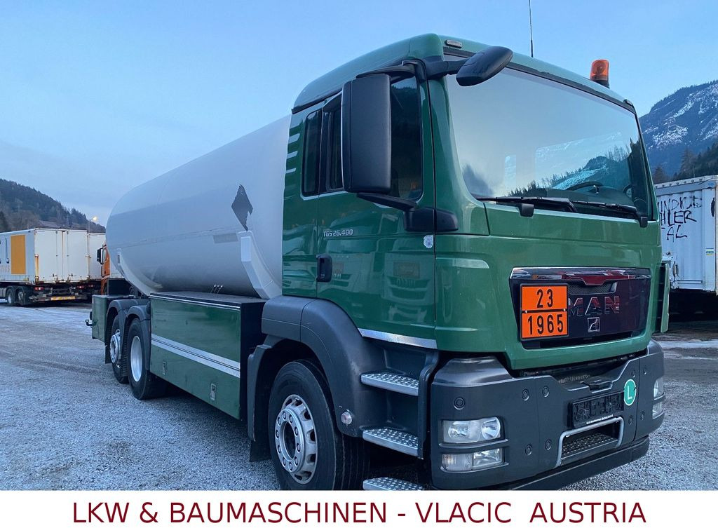 MAN TGS 26.400 Gastankwagen mit Pumpe und Wage22000L - Грузовик-цистерна: фото 2 MAN TGS 26.400 Gastankwagen mit Pumpe und Wage22000L - Грузовик-цистерна: фото 2