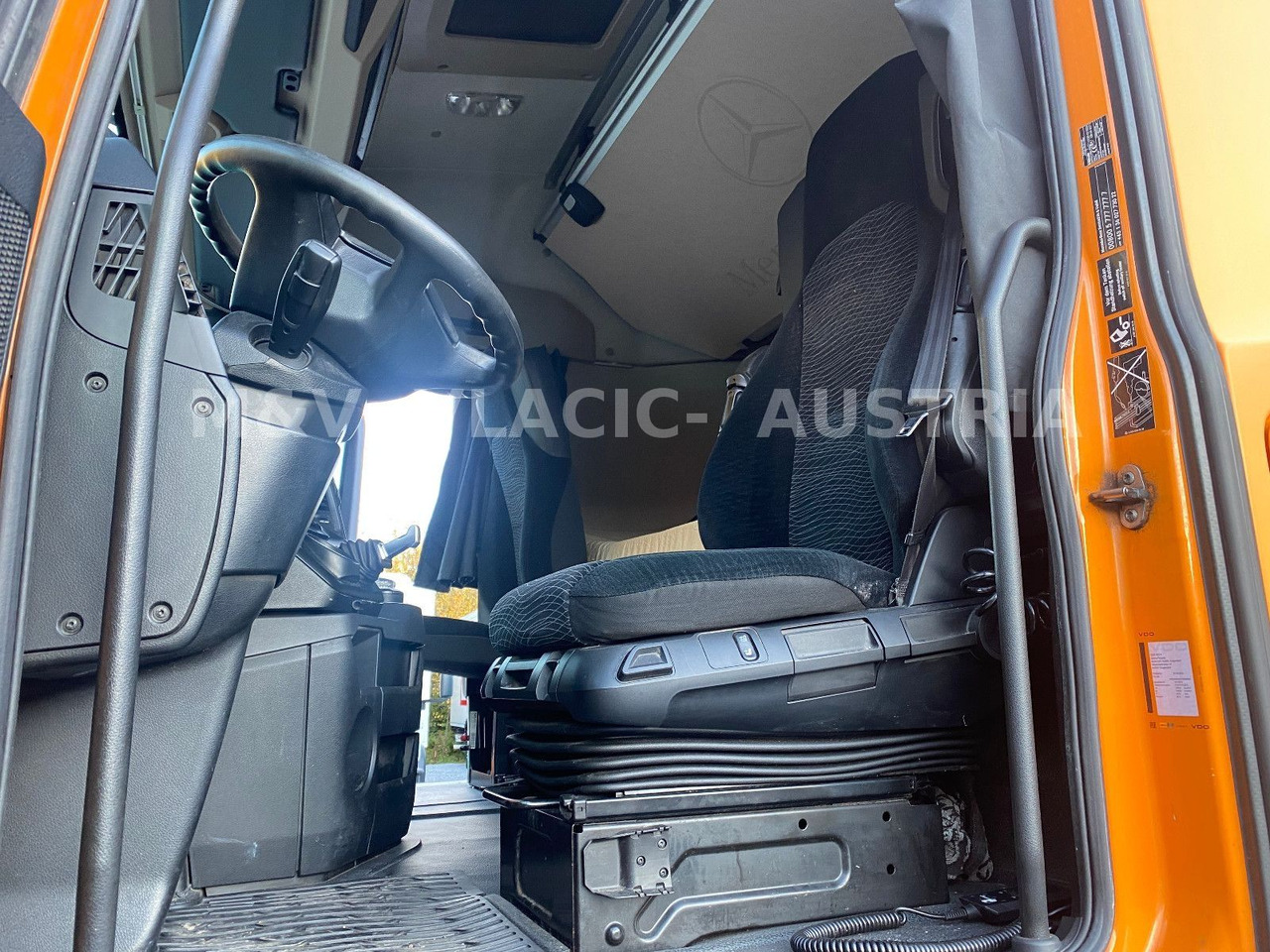 Mercedes-Benz 2542 - Грузовик-контейнеровоз/ Сменный кузов: фото 3 Mercedes-Benz 2542 - Грузовик-контейнеровоз/ Сменный кузов: фото 3