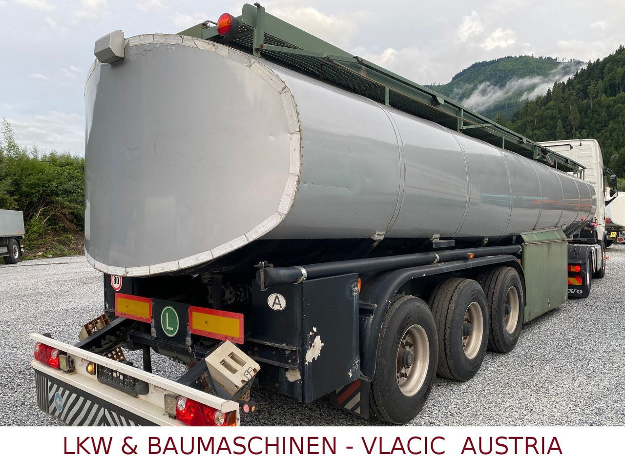 Schwarzmüller Tank für Öl transport - Полуприцеп-цистерна: фото 3 Schwarzmüller Tank für Öl transport - Полуприцеп-цистерна: фото 3