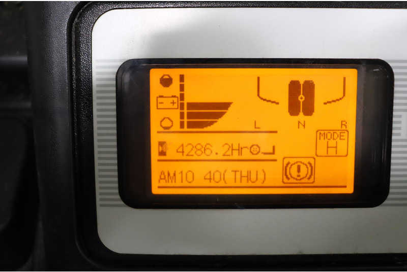 Электропогрузчик UniCarriers A1N1L15Q: фото 9