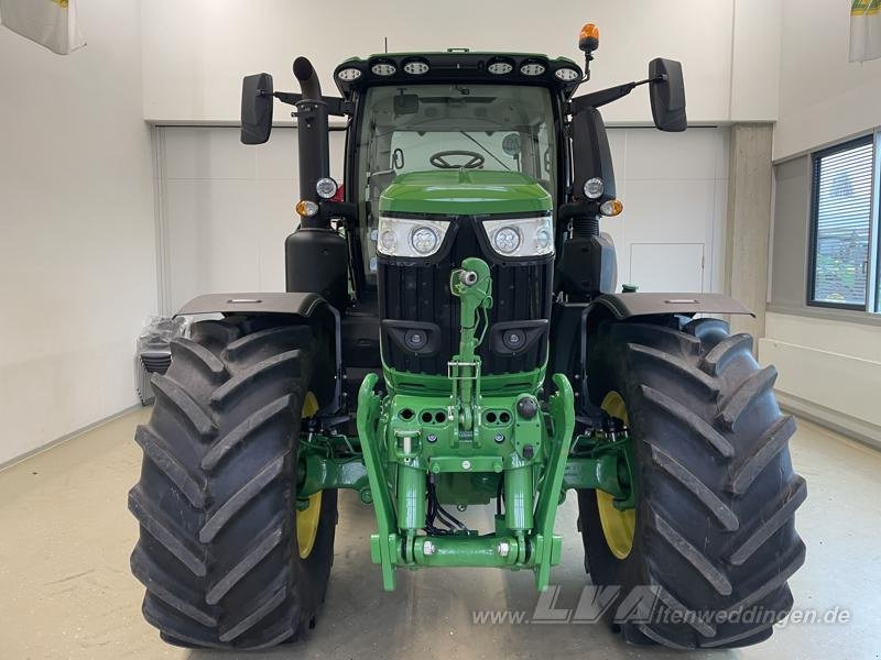John Deere 6R 230 - Трактор: фото 4 John Deere 6R 230 - Трактор: фото 4