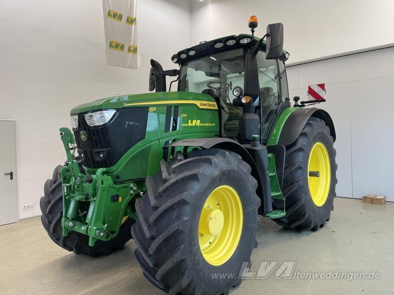 John Deere 6R 230 - Трактор: фото 5 John Deere 6R 230 - Трактор: фото 5