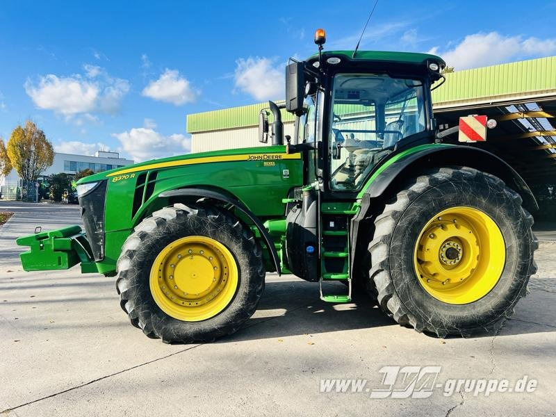 John Deere 8370R E23 PowerShift - Трактор: фото 5 John Deere 8370R E23 PowerShift - Трактор: фото 5
