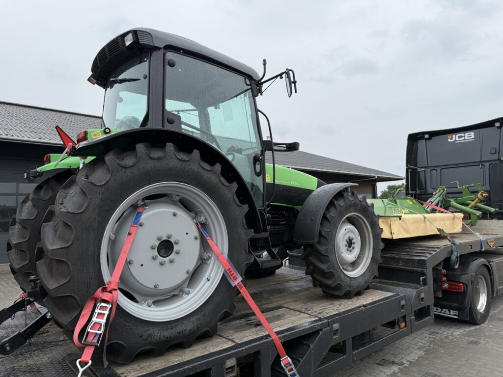 DEUTZ FAHR Agrofarm 115G - Трактор: фото 3 DEUTZ FAHR Agrofarm 115G - Трактор: фото 3