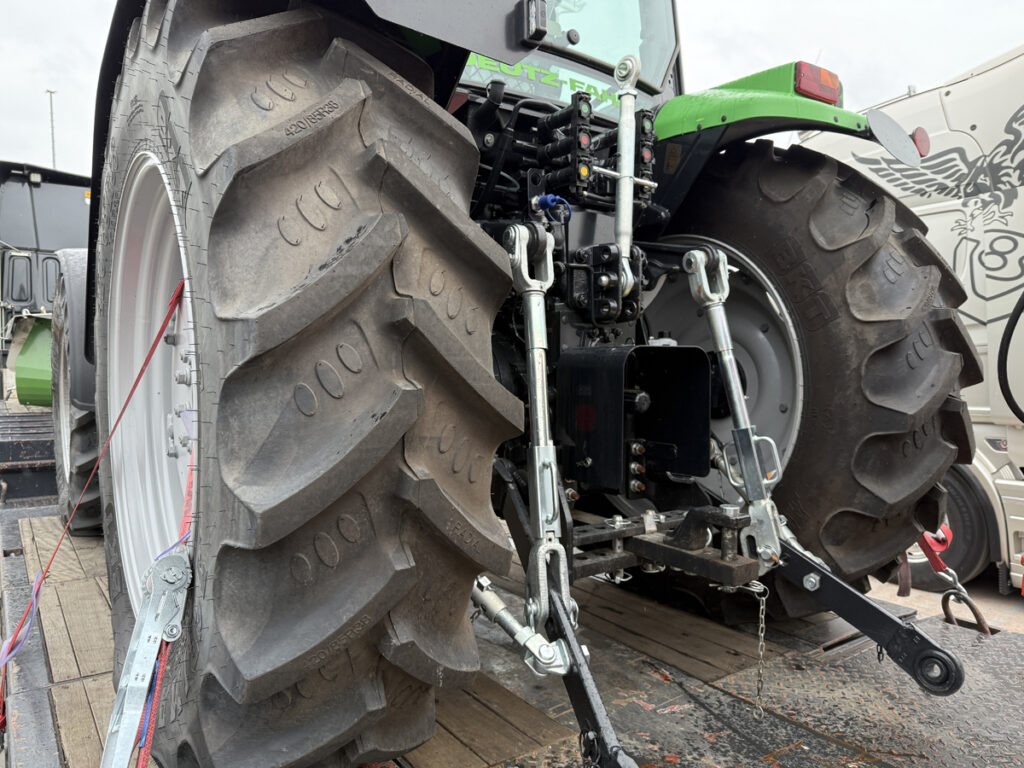 DEUTZ FAHR Agrofarm 115G - Трактор: фото 2 DEUTZ FAHR Agrofarm 115G - Трактор: фото 2