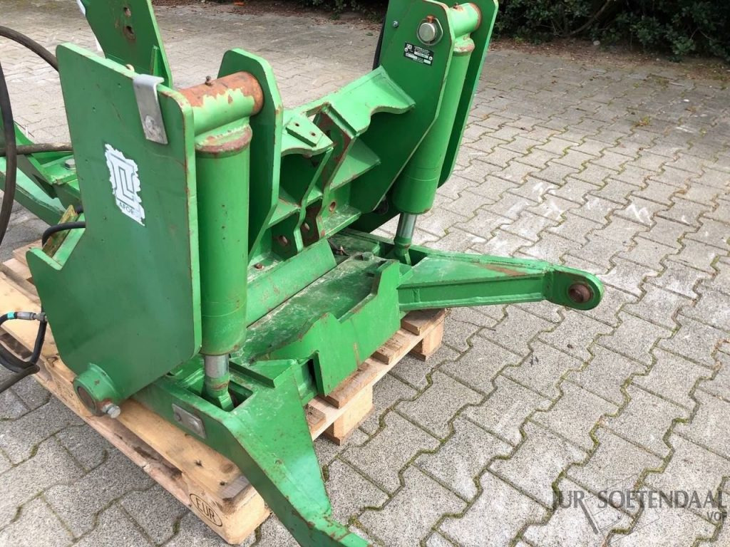 JOHN DEERE frontlinkage - Трактор: фото 5 JOHN DEERE frontlinkage - Трактор: фото 5