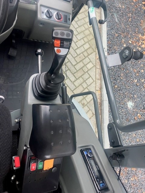 Колёсный погрузчик KRAMER 8085T loader: фото 15