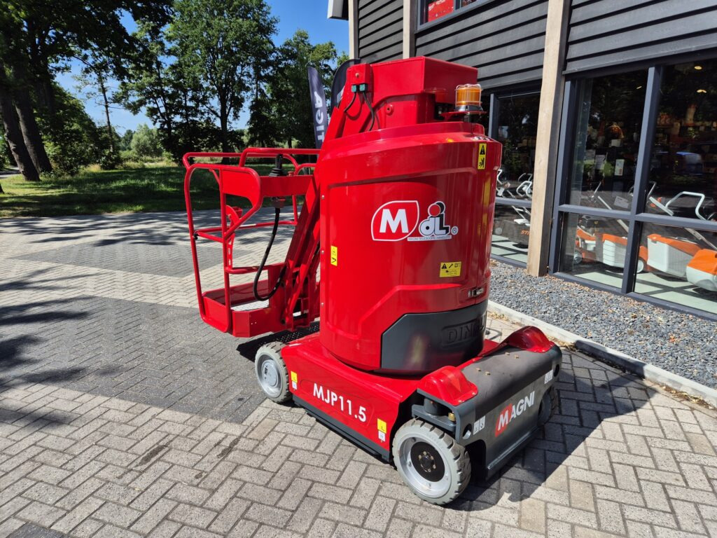 MAGNI MJP 11.5 - Подъёмник: фото 3 MAGNI MJP 11.5 - Подъёмник: фото 3