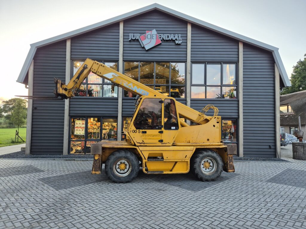 MERLO Roto 30.13 - Телескопический погрузчик: фото 1 MERLO Roto 30.13 - Телескопический погрузчик: фото 1